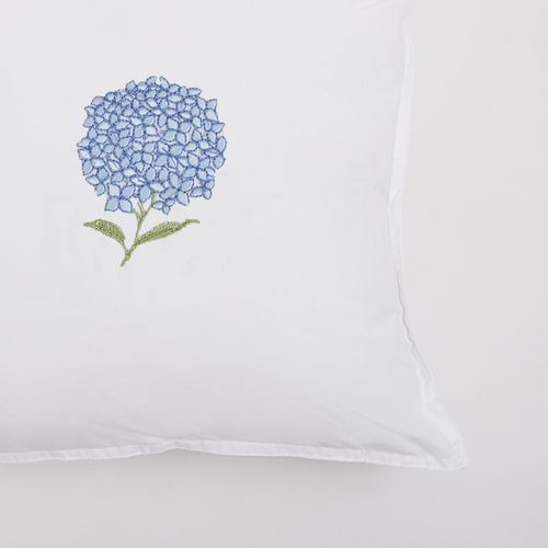 Cojín Bordado Hortensia Celeste 220 Hilos 45x45cm