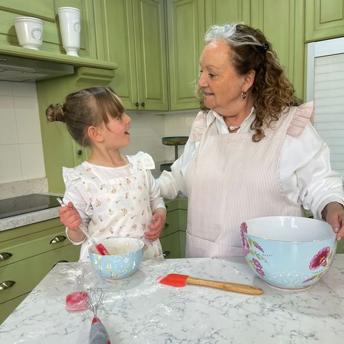 Delantal Piqué Vuelos Tazas Kids Multicolor