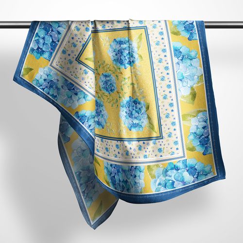 Pañuelo Pet Sweet Amarillo con Hortensias Azules 120x120cm