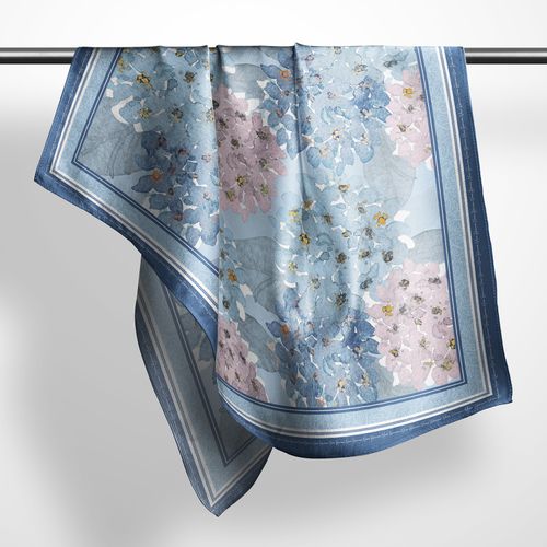 Pañuelo Pet Hortensias Azul 120x120cm