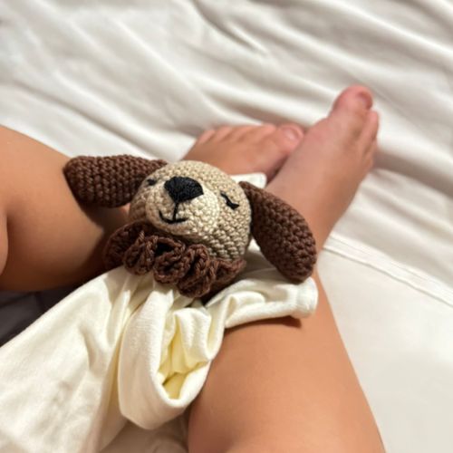 Portachupete Tuto Crochet Puppy Café 10"