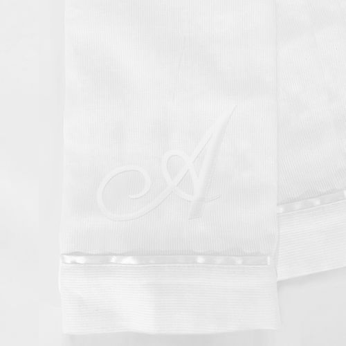 Toalla Piqué Bordada Letra A Blanco