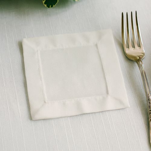 Set Servilleta Básica Cóctel Blanco 12x12cm