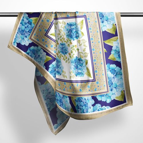 Pañuelo Pet Sweet Sésamo con Hortensias Azules 120x120cm