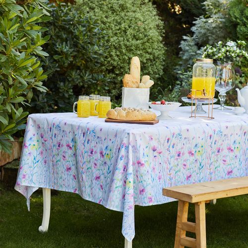 Mantel Estampado Bloom Blanco + Servilletas